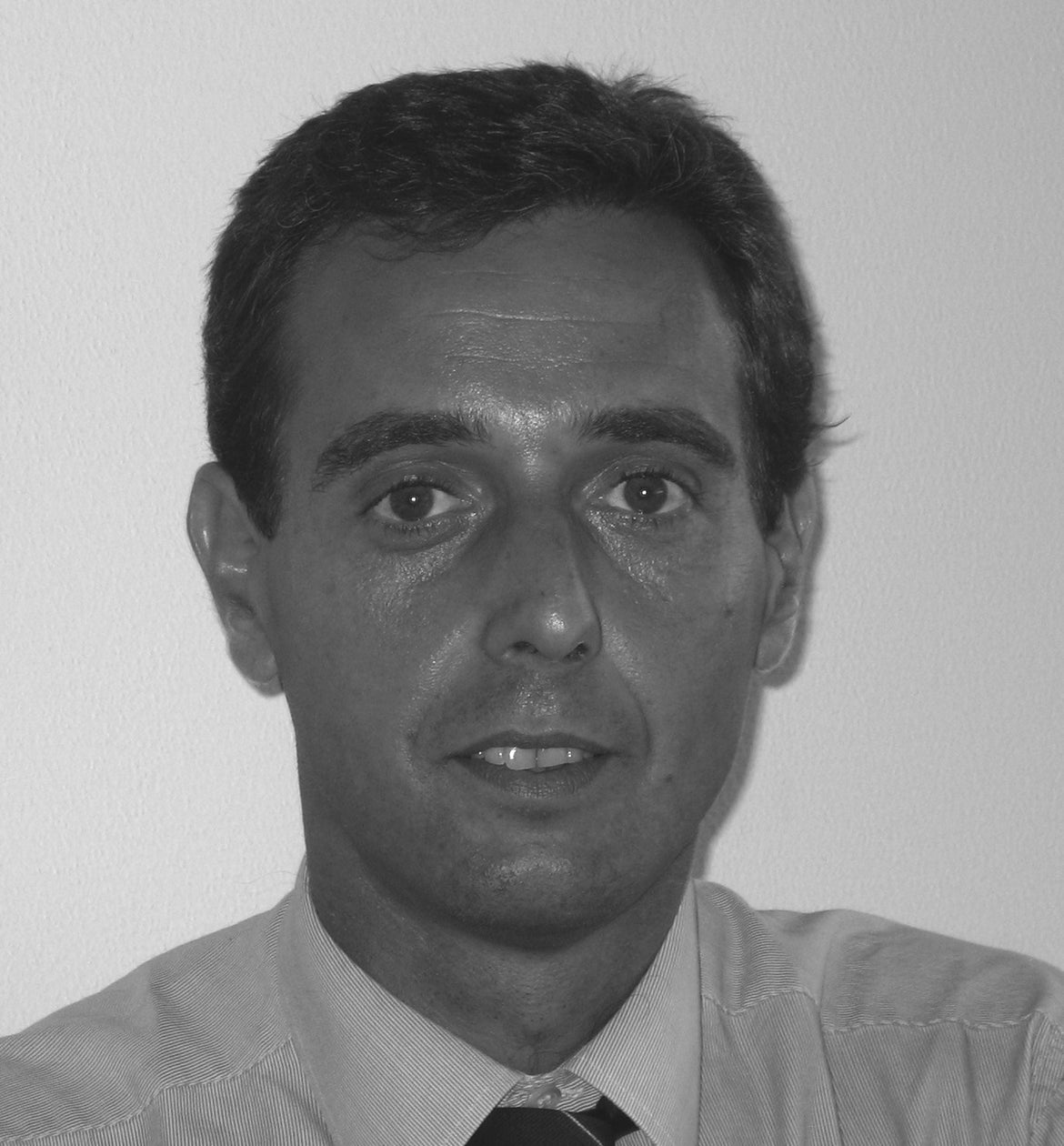 Luís T Melo
